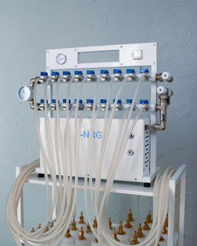 Апарат вакуумного масажу V-NRG 18PRO 18 банок 4005 фото